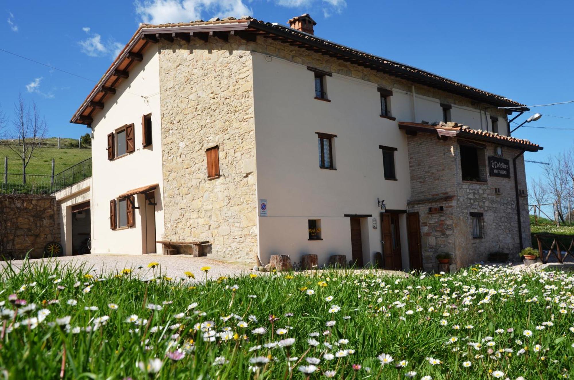 Agriturismo Le Castellare Montemonaco Exterior foto