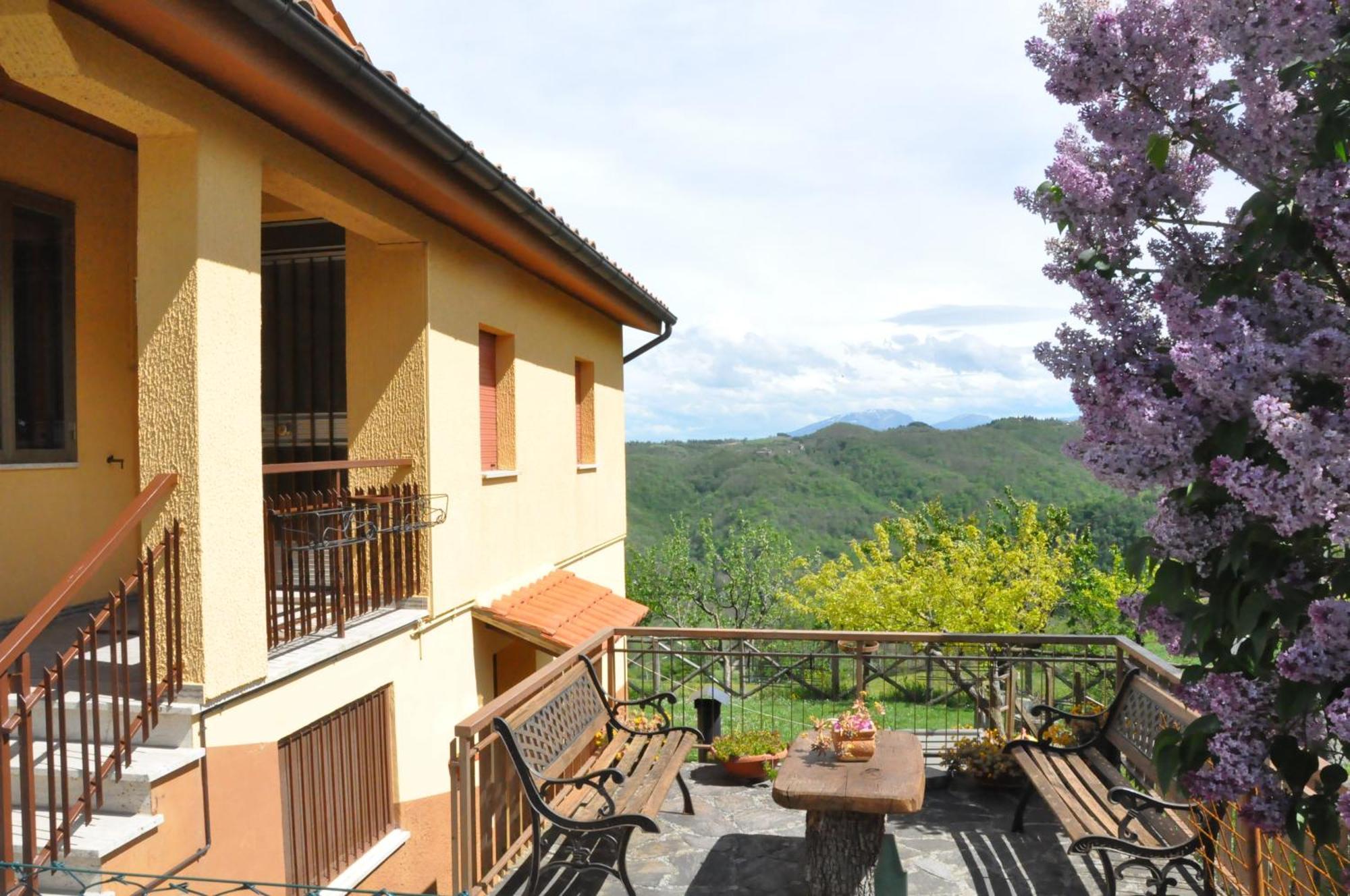 Agriturismo Le Castellare Montemonaco Exterior foto